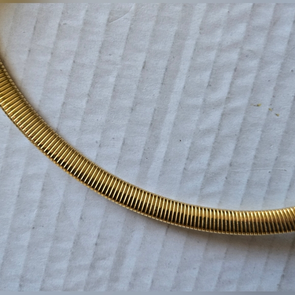 Gold Tone Enameled Snake Chain 17" Collar Necklace - Picture 5 of 9